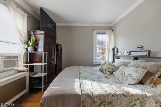 56 Summer St, Hawthorne Boro, NJ 07506