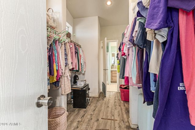 25206 W ROCKAWAY HILLS Drive, Morristown, AZ 85342