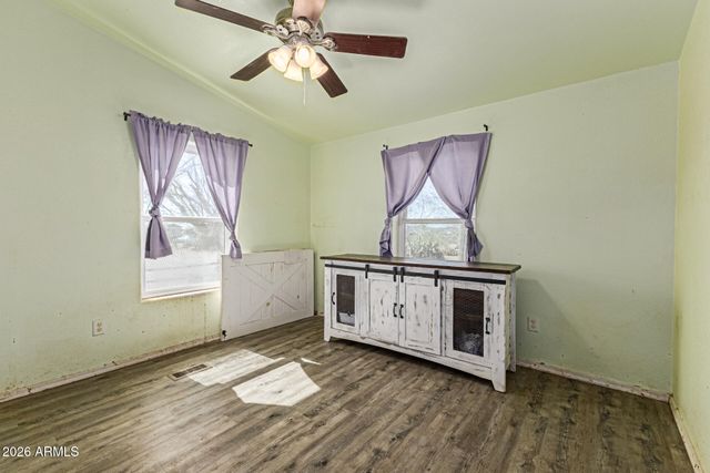 25206 W ROCKAWAY HILLS Drive, Morristown, AZ 85342