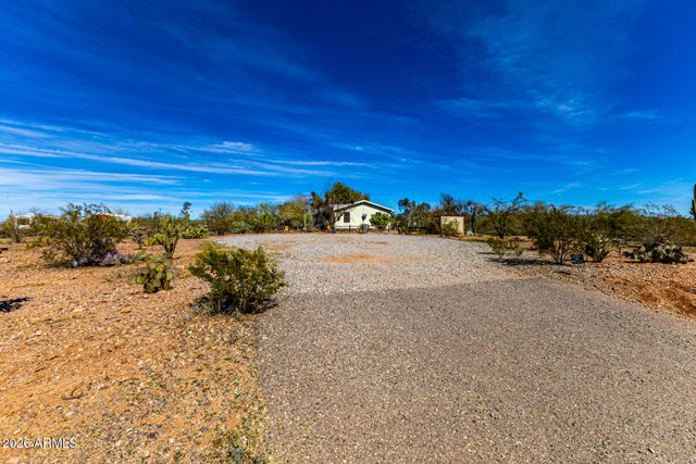 25206 W ROCKAWAY HILLS Drive, Morristown, AZ 85342