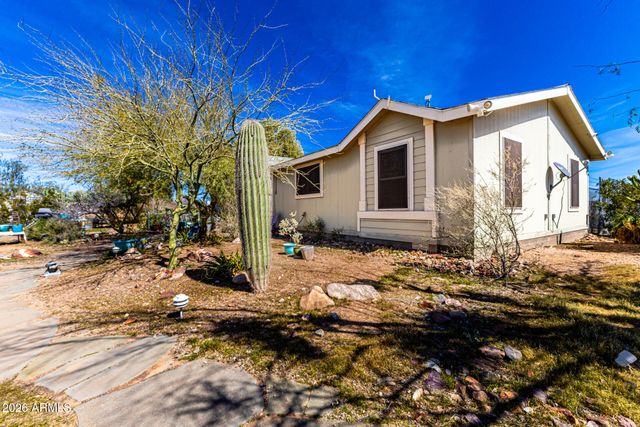 25206 W ROCKAWAY HILLS Drive, Morristown, AZ 85342
