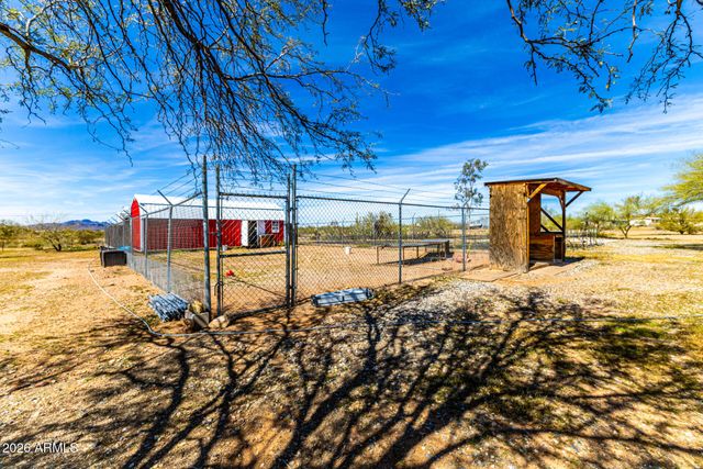 25206 W ROCKAWAY HILLS Drive, Morristown, AZ 85342