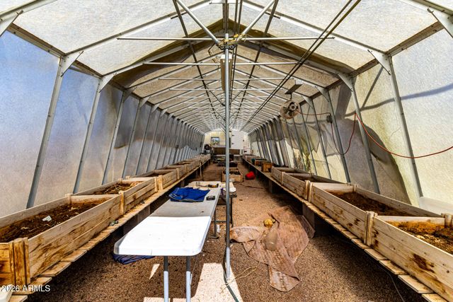 25206 W ROCKAWAY HILLS Drive, Morristown, AZ 85342