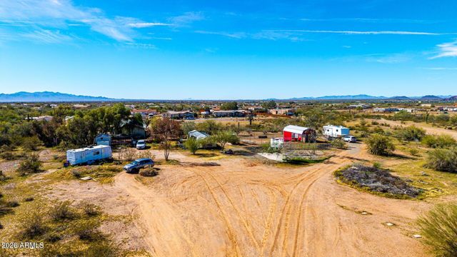 25206 W ROCKAWAY HILLS Drive, Morristown, AZ 85342