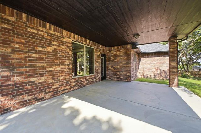 2413 Black Jack Court, Blanchard, OK 73010