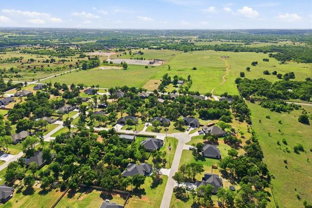 2413 Black Jack Court, Blanchard, OK 73010