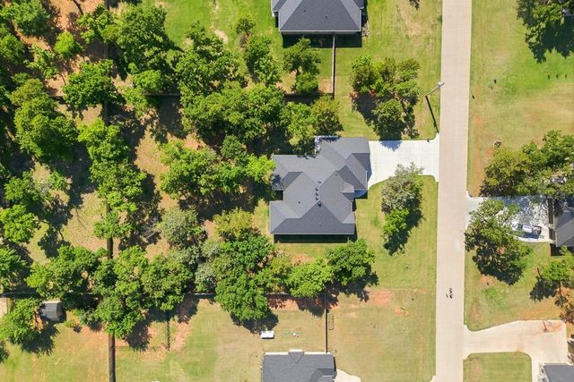 2413 Black Jack Court, Blanchard, OK 73010