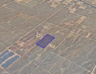 0 Luna, Phelan, CA 92371