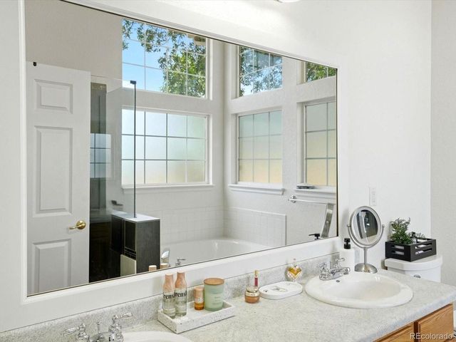 3000 E 112th Ave 64, Northglenn, CO 80233
