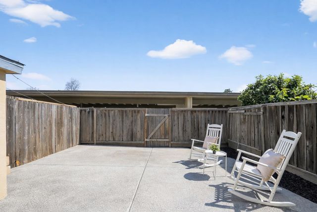 27799 Del Norte Court, Hayward, CA 94545