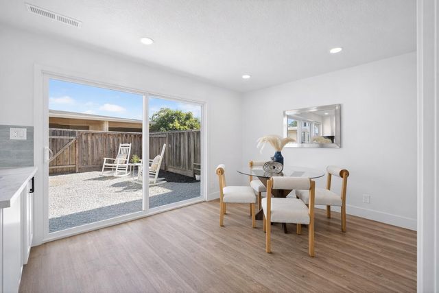 27799 Del Norte Court, Hayward, CA 94545