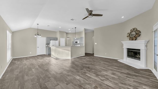 5825 Imes Lane, Fort Worth, TX 76179