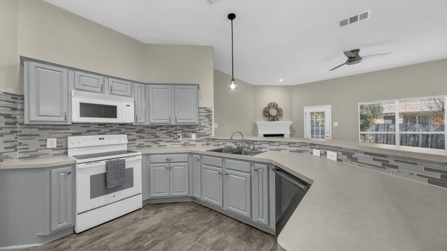 5825 Imes Lane, Fort Worth, TX 76179