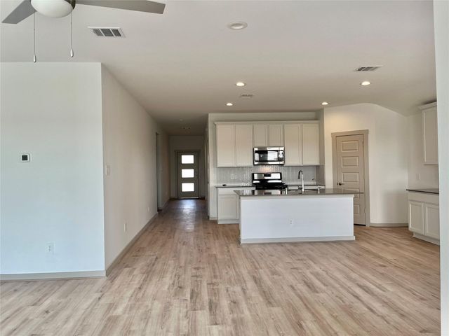 13409 Silver Egret Lane, Texas City, TX 77568