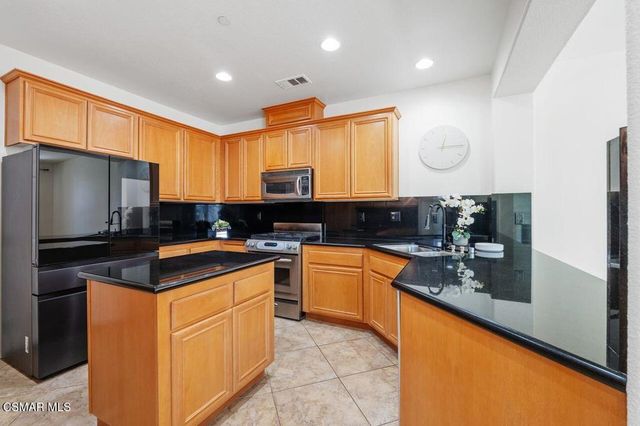 123 Via Aldea, Newbury Park, CA 91320