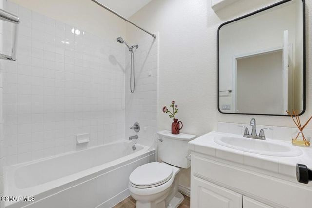 123 Via Aldea, Newbury Park, CA 91320