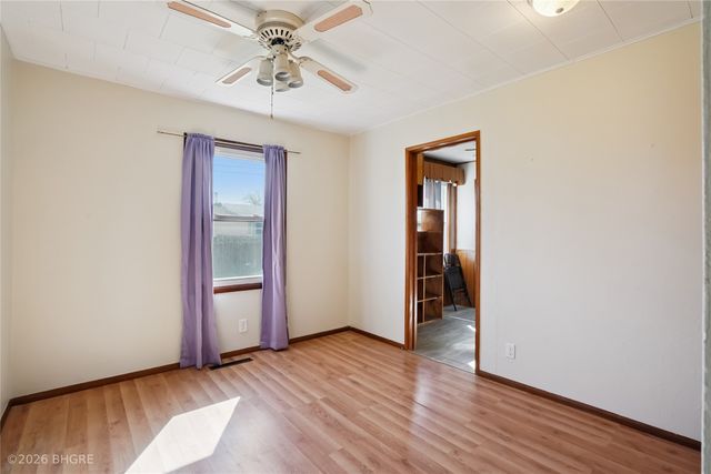 407 N 14th Avenue, Marshalltown, IA 50158