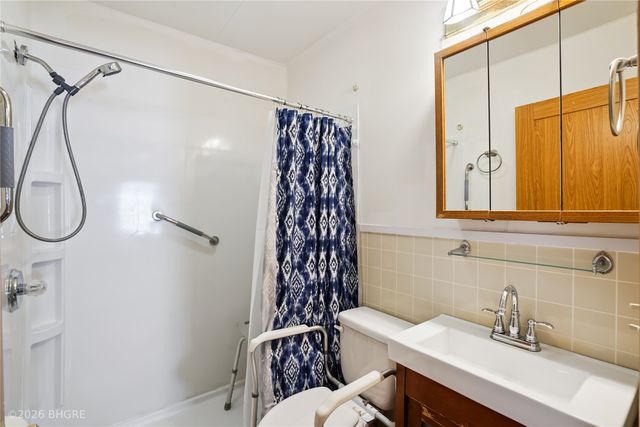 407 N 14th Avenue, Marshalltown, IA 50158