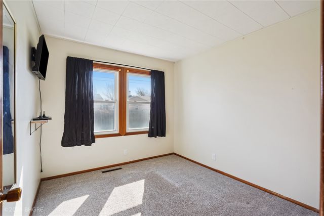 407 N 14th Avenue, Marshalltown, IA 50158