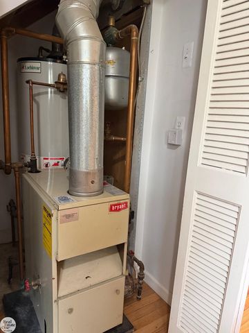 486 N Belle River Avenue, Marine City, MI 48039