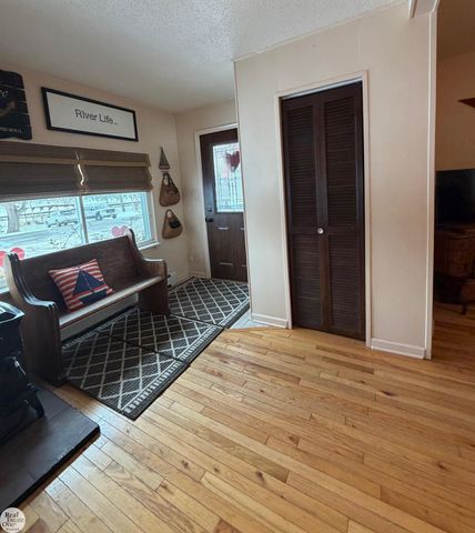 486 N Belle River Avenue, Marine City, MI 48039