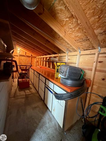 486 N Belle River Avenue, Marine City, MI 48039