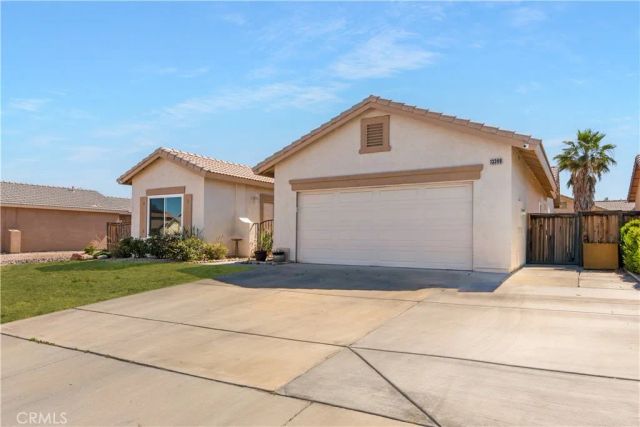 13399 Dover, Victorville, CA 92392