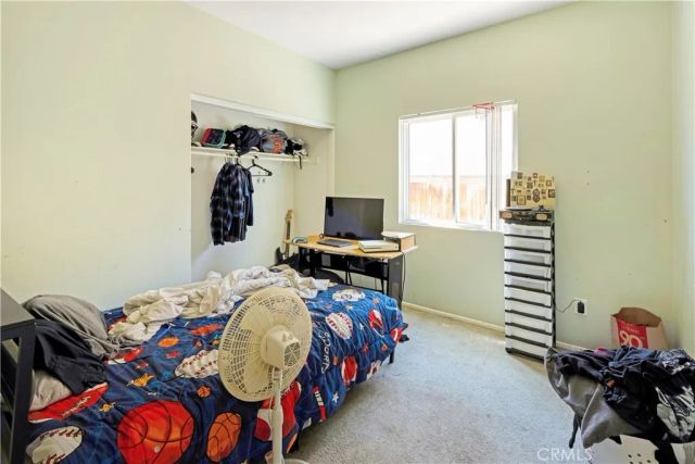 13399 Dover, Victorville, CA 92392