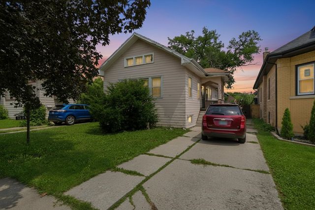 1225 S 16th Avenue, Maywood, IL 60153