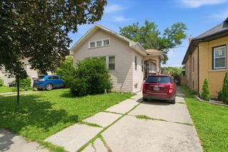 1225 S 16th Avenue, Maywood, IL 60153