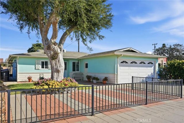 405 W Alvin Avenue, Santa Maria, CA 93458