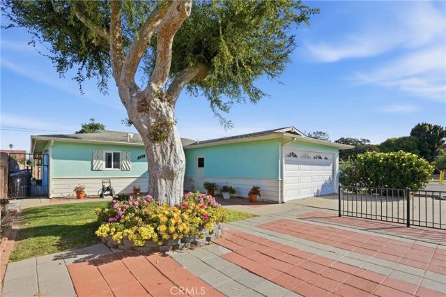 405 W Alvin Avenue, Santa Maria, CA 93458