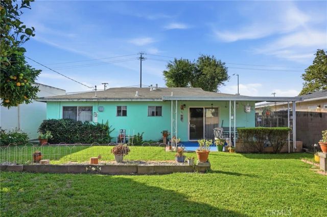 405 W Alvin Avenue, Santa Maria, CA 93458