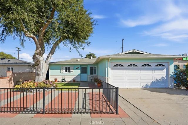 405 W Alvin Avenue, Santa Maria, CA 93458