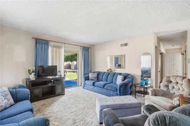 405 W Alvin Avenue, Santa Maria, CA 93458