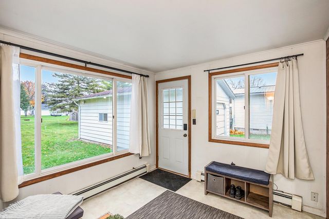 122 Gaige Street, Croswell, MI 48422