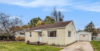 122 Gaige Street, Croswell, MI 48422