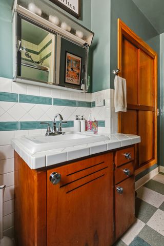 3224 W 17th Street, Davenport, IA 52804