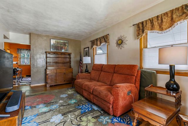 3224 W 17th Street, Davenport, IA 52804