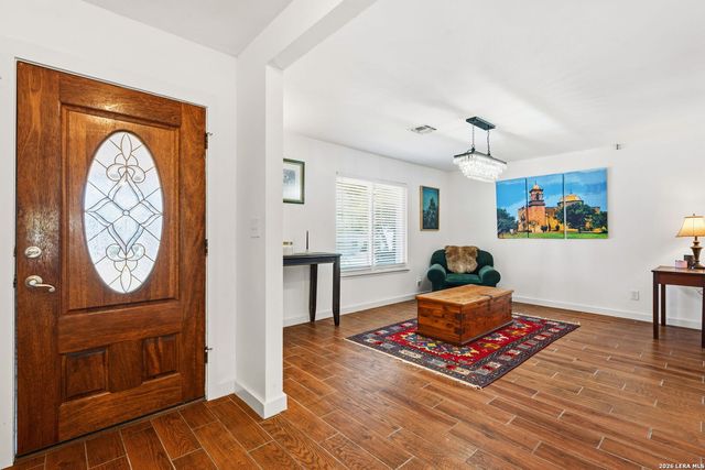 547 Patricia, San Antonio, TX 78216