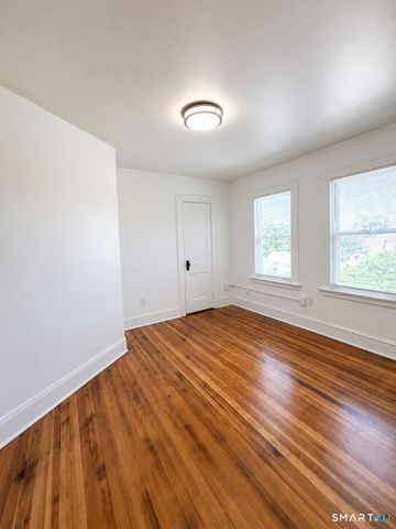 49 Henry Street 3, New Britain, CT 06051
