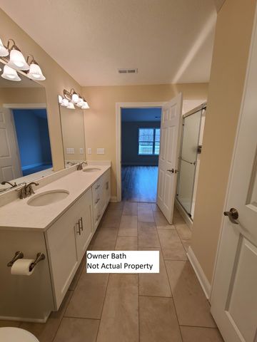 714 Olde Creek Drive, Newark, OH 43055