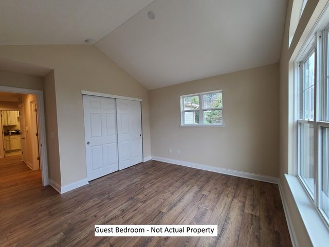 714 Olde Creek Drive, Newark, OH 43055