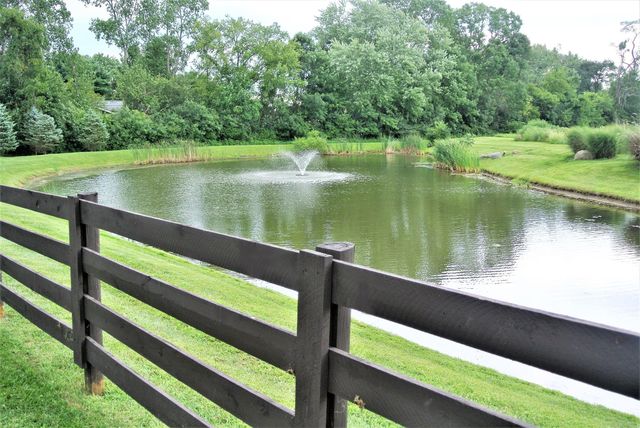 714 Olde Creek Drive, Newark, OH 43055