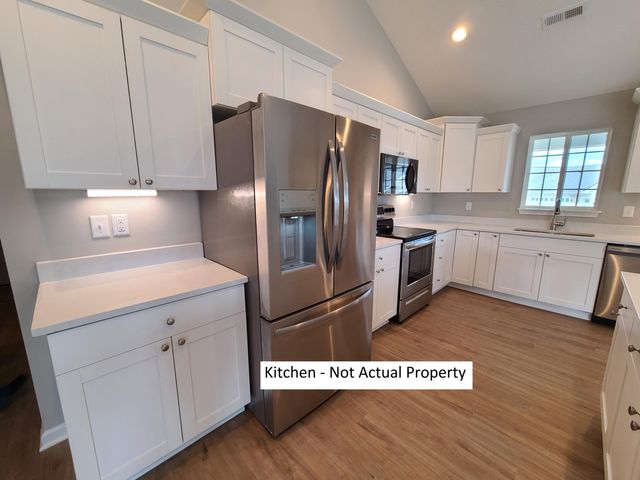714 Olde Creek Drive, Newark, OH 43055