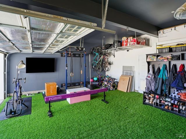 1295 Pedroncelli Dr, Windsor, CA 95492