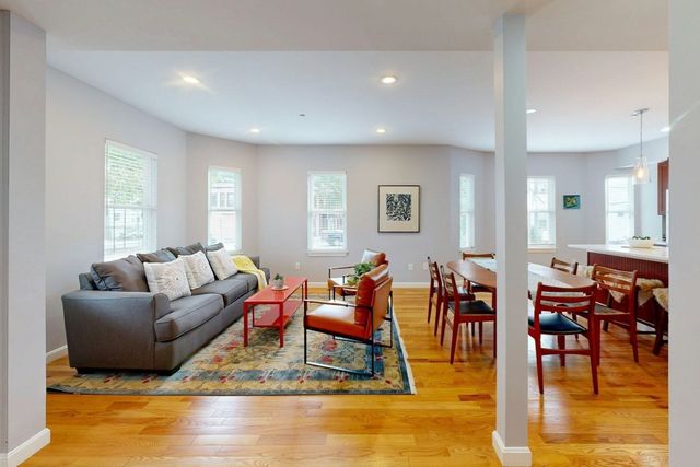 104 Holland St. 1, Somerville, MA 02144