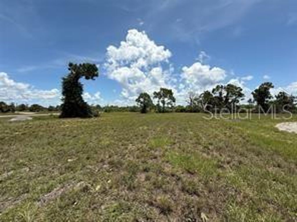 18 SATINWOOD PLACE, Placida, FL 33946