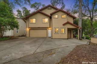 12341 Torrey Pines Dr, Auburn, CA 95602
