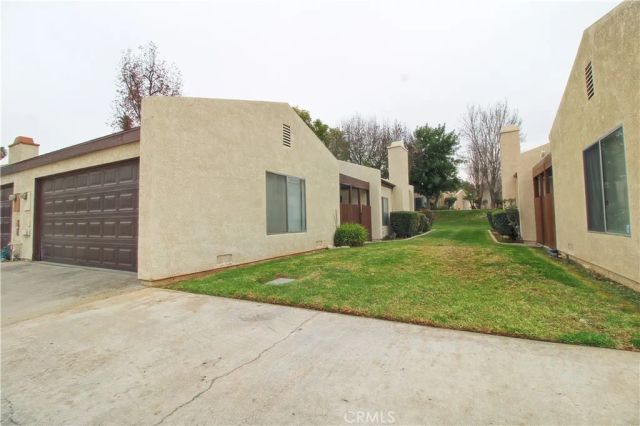 1044 Ardmore Circle, Redlands, CA 92374